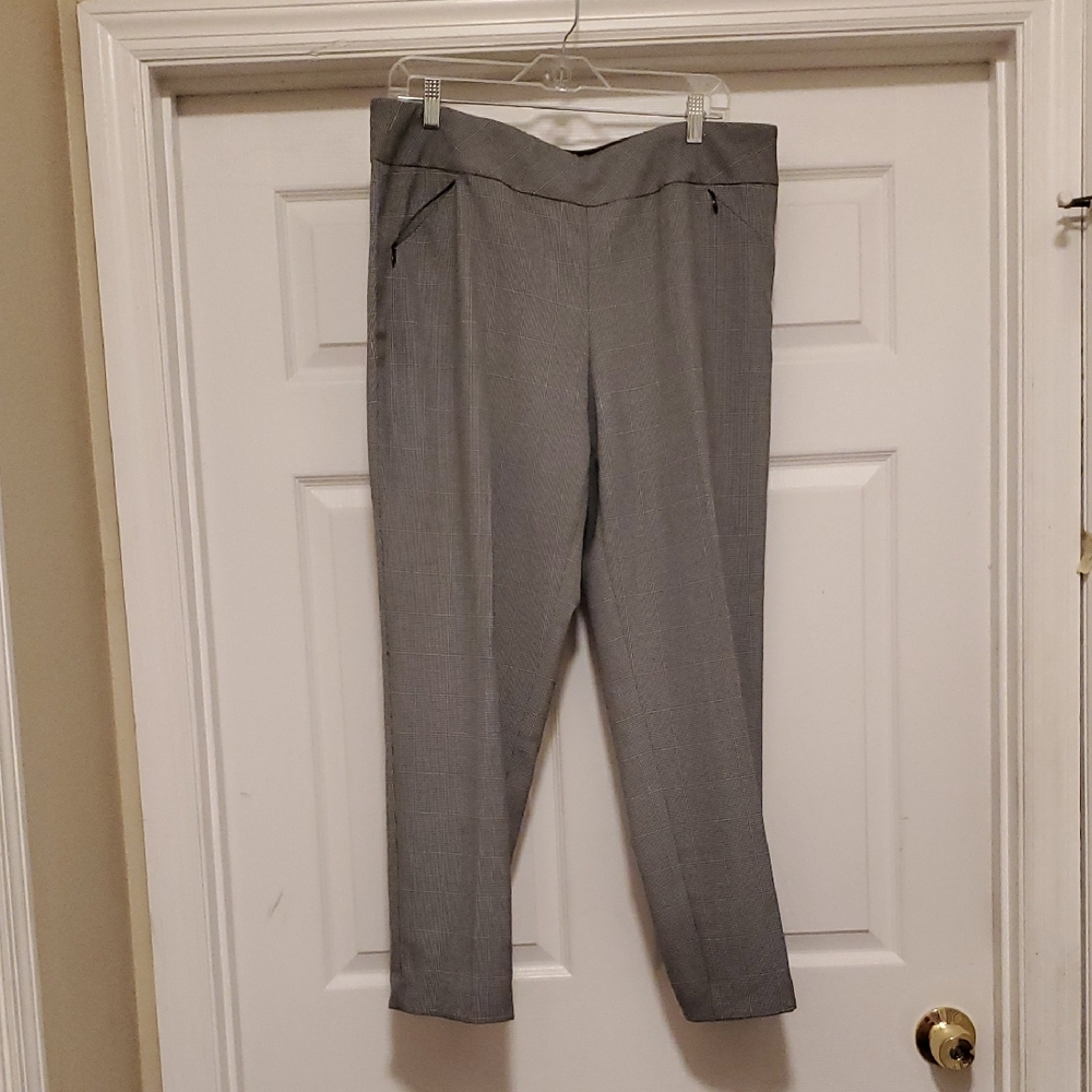 Investments Gray Tapered Trousers with Cuffed Hems